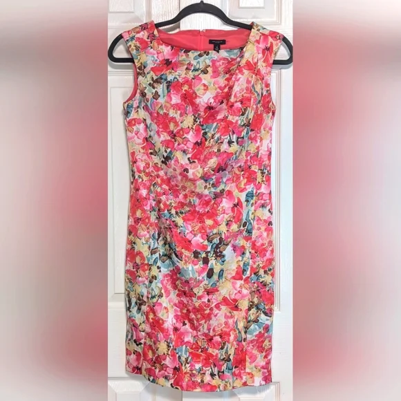 Ann Taylor Pink Floral Dress - Picture 3 of 9